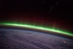 aurora boreal vista da ISS (Estação Espacial Internacional) em 9 de dezembro de 2014. Fonte: https://www.nasa.gov/content/aurora-borealis/