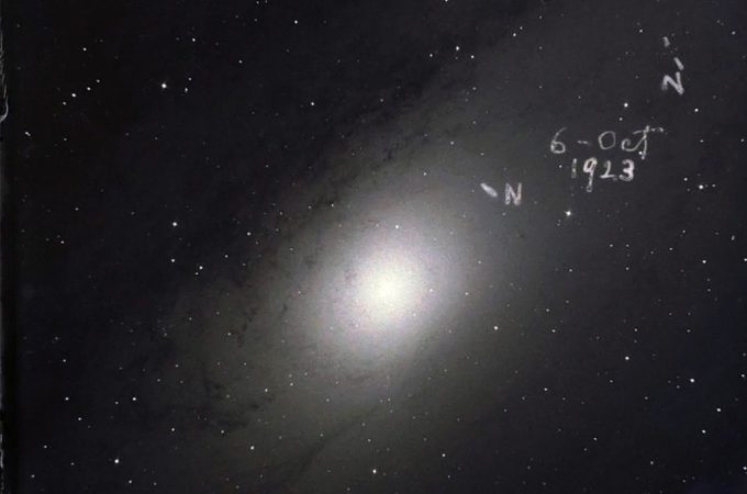 Cosmologia: controvérsias históricas sobre o tamanho do universo